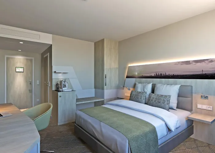 Hotel Holiday Inn Frankfurt Airport By Ihg