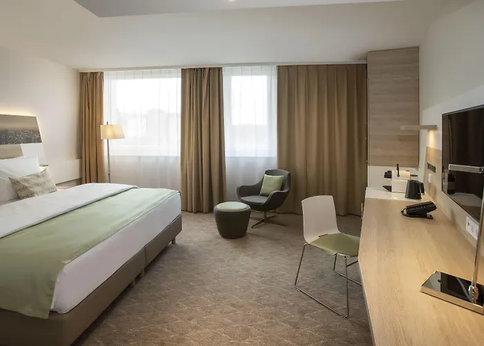 Holiday Inn Frankfurt Airport By Ihg Hotel