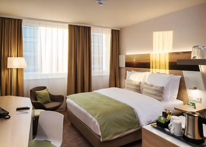 Hotel Holiday Inn Frankfurt Airport By Ihg 4*