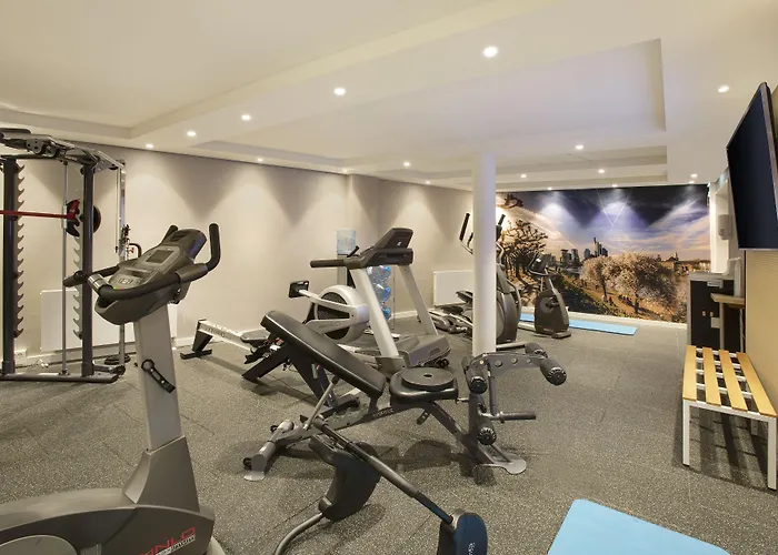 Holiday Inn Frankfurt Airport By Ihg 4*