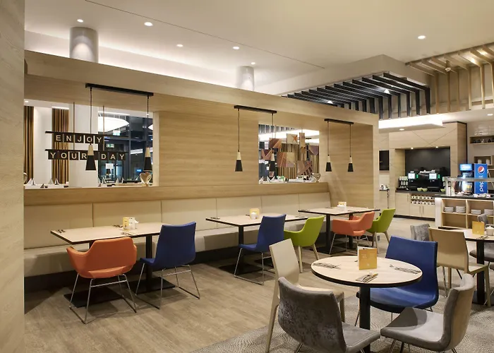 Holiday Inn Frankfurt Airport By Ihg Hotel 4*