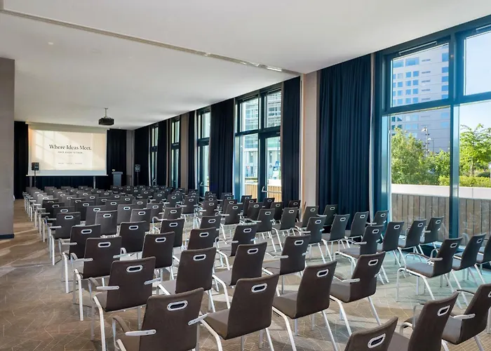 Holiday Inn Frankfurt Airport By Ihg Frankfurt am Main